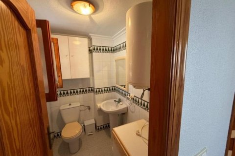 Apartment for sale in Torrevieja, Alicante, Spain 3 bedrooms, 90 sq.m. No. 140119 - photo 6