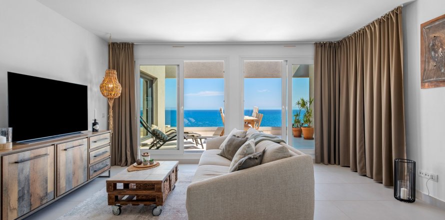 Appartamento a Punta Prima, Alicante, Spagna 2 camere da letto, 112 mq. N° 140122