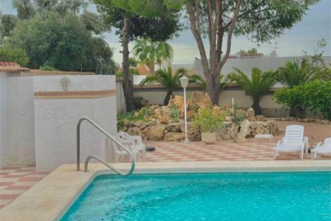 Villa zum Verkauf in Ciudad Quesada, Alicante, Spanien 4 Schlafzimmer, 148 m2 Nr. 140120 - Foto 1
