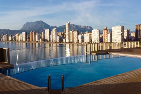 Apartment for rent Benidorm, Alicante, Spain 2 bedrooms, 85 sq.m. No. 133005 - photo 1