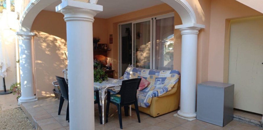 Villa i Calpe, Alicante, Spanien 2 sovrum, 90 kvm. Nr. 180287