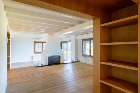 House for sale in Cabrera de Mar, Barcelona, Spain 6 bedrooms, 698 sq.m. No. 177831 - photo 29