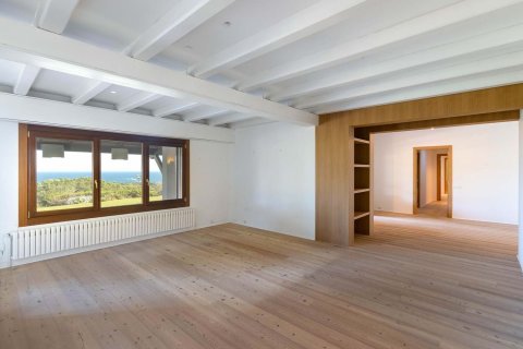 House for sale in Cabrera de Mar, Barcelona, Spain 6 bedrooms, 698 sq.m. No. 177831 - photo 28