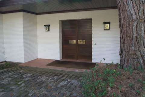House for sale in Sant Andreu de Llavaneres, Barcelona, Spain 6 bedrooms, 800 sq.m. No. 177833 - photo 7