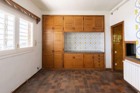 House for sale in Barcelona, Spain 10 bedrooms, 581 sq.m. No. 177832 - photo 22