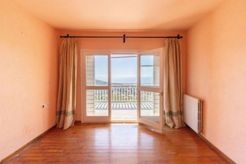 House for sale in Barcelona, Spain 10 bedrooms, 581 sq.m. No. 177832 - photo 28