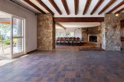 House for sale in Barcelona, Spain 10 bedrooms, 581 sq.m. No. 177832 - photo 16