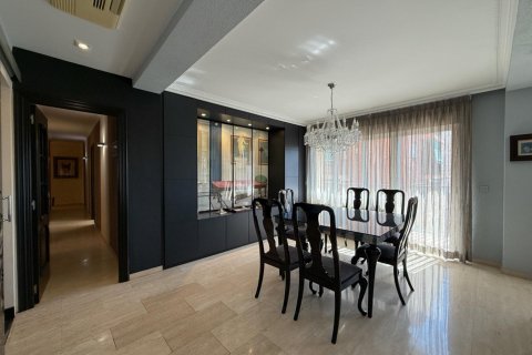 Apartament w Alicante, Hiszpania 1 sypialnia, 234 mkw. nr 166179 – zdjęcie 12