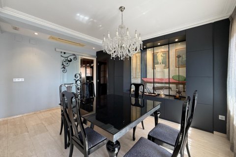 Apartament w Alicante, Hiszpania 1 sypialnia, 234 mkw. nr 166179 – zdjęcie 20