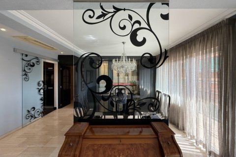 Apartament w Alicante, Hiszpania 1 sypialnia, 234 mkw. nr 166179 – zdjęcie 11