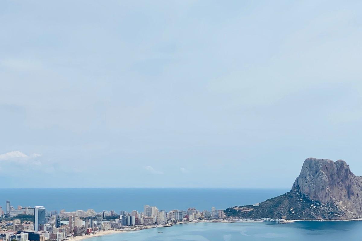 Villa in Calpe, Alicante, Spain 4 bedrooms, 349 sq.m. No. 80539