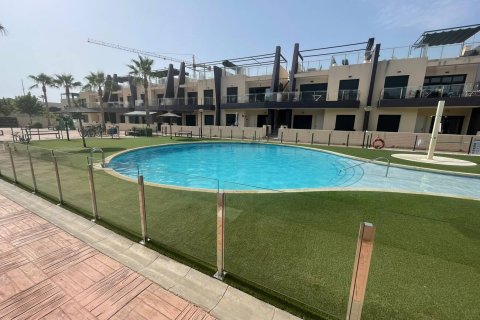 Apartment in Torre de la Horadada, Alicante, Spain 2 bedrooms,  No. 194913