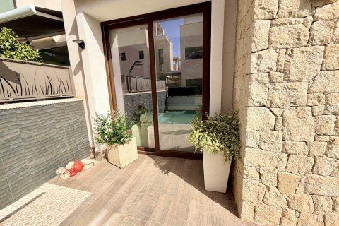 Townhouse for sale in Ciudad Quesada, Alicante, Spain 3 bedrooms, 156 sq.m. No. 194915 - photo 9