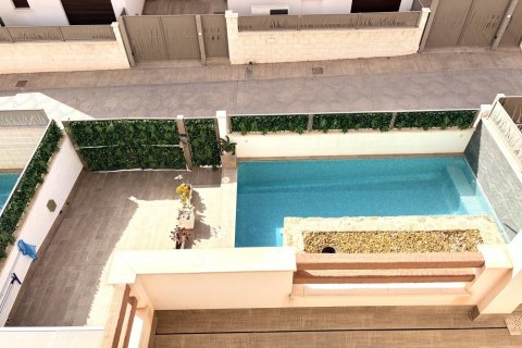 Townhouse for sale in Ciudad Quesada, Alicante, Spain 3 bedrooms, 156 sq.m. No. 194915 - photo 12