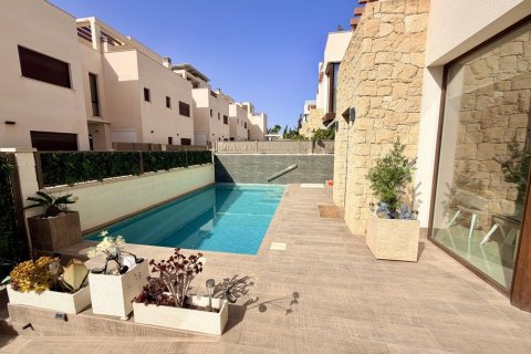 Townhouse for sale in Ciudad Quesada, Alicante, Spain 3 bedrooms, 156 sq.m. No. 194915 - photo 10