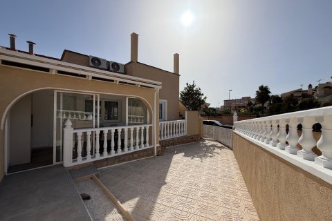 Kamienica w Torrevieja, Alicante, Hiszpania 2 sypialnie, 63 mkw. nr 194916 – zdjęcie 6