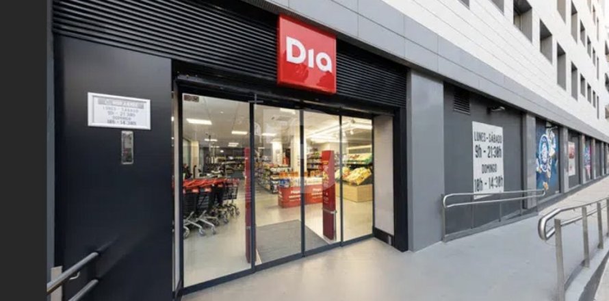 Retail store in Spain 975 sq.m. No. 151935