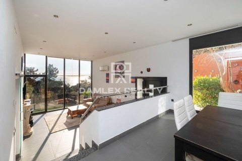 Willa w Lloret de Mar, Girona, Hiszpania 5 sypialni, 268 mkw. nr 177202 – zdjęcie 6