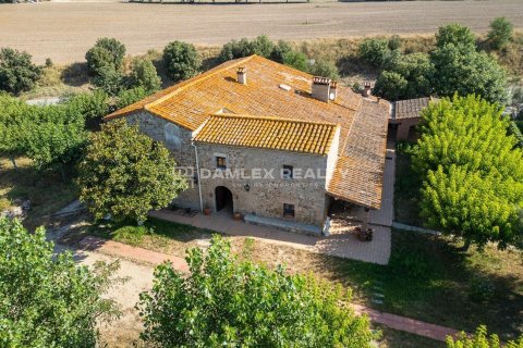 Dom w Girona, Hiszpania 7 sypialni, 983 mkw. nr 176951 – zdjęcie 2