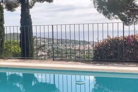 Dom w Platja D'aro, Girona, Hiszpania 6 sypialni, 421 mkw. nr 176954 – zdjęcie 3