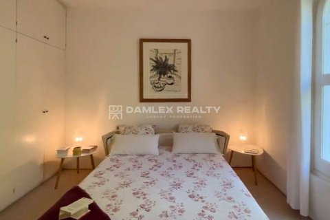 Dom w Platja D'aro, Girona, Hiszpania 6 sypialni, 421 mkw. nr 176954 – zdjęcie 22
