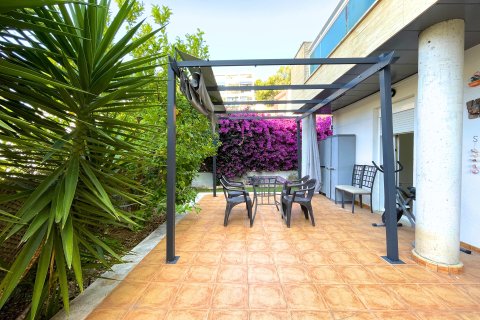 Apartamento en alquiler en Palma de Mallorca, Mallorca, España 2 dormitorios, 90 m2 No. 173498 - foto 2