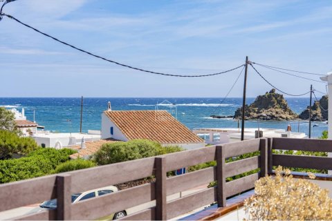 Radhus i Mahon, Menorca, Spanien 3 sovrum, 121 kvm. Nr. 173493
