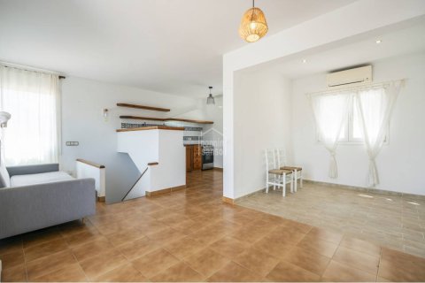 Radhus till salu i Mahon, Menorca, Spanien 3 sovrum, 121 kvm. Nr. 173493 - foto 3