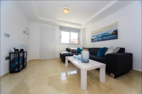 Apartment à vendre à Alicante, Espagne, 2 chambres, 65 m2 No. 145440 - photo 8