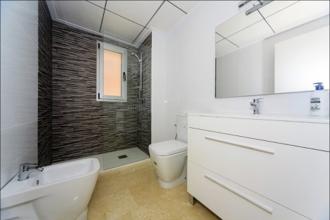 Apartment à vendre à Alicante, Espagne, 2 chambres, 65 m2 No. 145440 - photo 10
