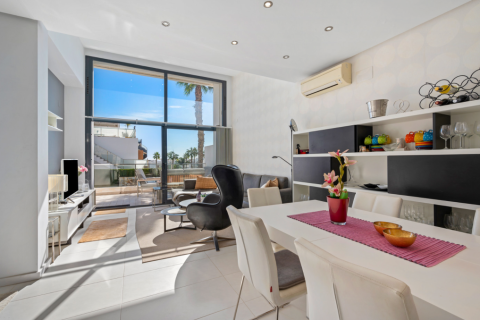 Kamienica w Punta Prima, Alicante, Hiszpania 3 sypialnie, 135 mkw. nr 145439 – zdjęcie 7