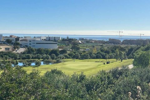 Villa en venta en Estepona, Málaga, España 4 dormitorios, 193.52 m2 No. 181476 - foto 6
