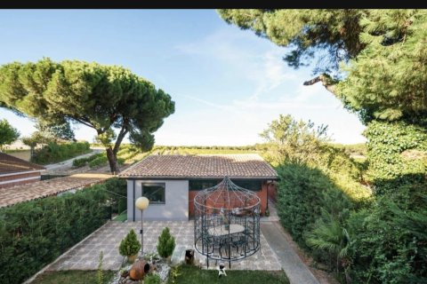 House zum Verkauf in Medina del Campo, Valladolid, Spanien 4 Schlafzimmer, 290 m2 Nr. 196637 - Foto 15