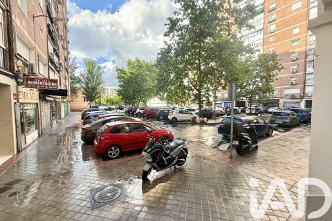 Dzīvoklis pārdošanā Madrid, Spānijā 2 istabas, 69 m2 Nr. 196636 - attēls 24
