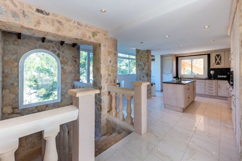 Villa for rent in Costa D'en Blanes, Mallorca, Spain 6 bedrooms, 680 sq.m. No. 166312 - photo 16