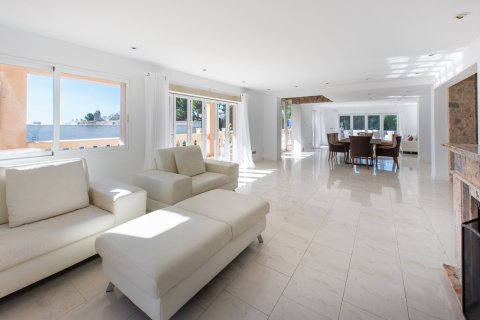 Villa for rent in Costa D'en Blanes, Mallorca, Spain 6 bedrooms, 680 sq.m. No. 166312 - photo 5