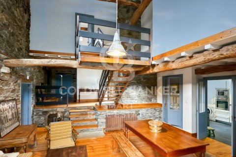 Сasa en venta en Paderne, La Coruña, España 5 dormitorios, 327 m2 No. 157702 - foto 12