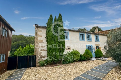 Сasa en Paderne, La Coruña, España 5 dormitorios, 327 m2 No. 157702