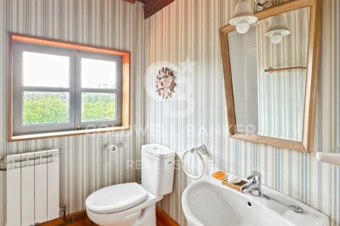 Сasa en venta en Paderne, La Coruña, España 5 dormitorios, 327 m2 No. 157702 - foto 27