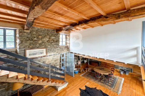 Сasa en venta en Paderne, La Coruña, España 5 dormitorios, 327 m2 No. 157702 - foto 9