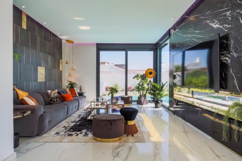 Продажа виллы в Торревьеха, Аликанте, Испания 4 спальни, 200м2 №145541 - фото 15