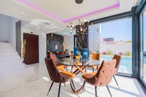 Продажа виллы в Торревьеха, Аликанте, Испания 4 спальни, 200м2 №145541 - фото 20