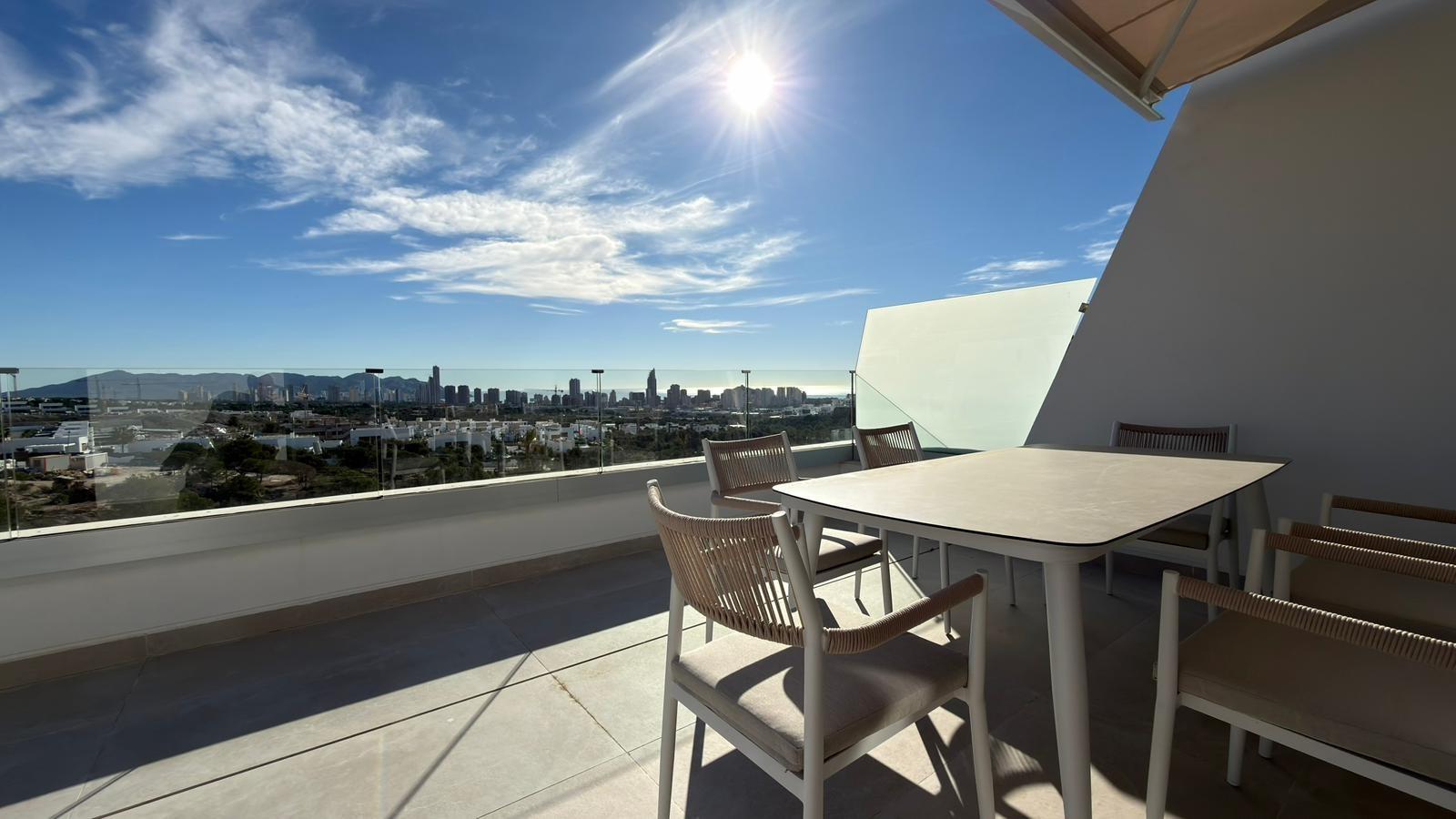 Apartamento en Finestrat, Alicante, España 2 dormitorios, 107 m2 No. 165873