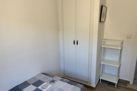 Kattohuoneisto myytävänä Nueva Torrevieja, Alicante, Espanja, 2 makuuhuonetta, 65 m2 No. 165870 - kuva 18