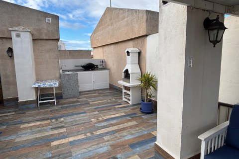 Kattohuoneisto myytävänä Nueva Torrevieja, Alicante, Espanja, 2 makuuhuonetta, 65 m2 No. 165870 - kuva 13