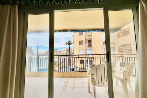 Wohnung zum Verkauf in Torrevieja, Alicante, Spanien 3 Schlafzimmer, 81 m2 Nr. 165875 - Foto 13