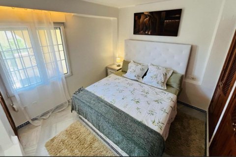 Apartament w Torrevieja, Alicante, Hiszpania 2 sypialnie, 94 mkw. nr 165876 – zdjęcie 17