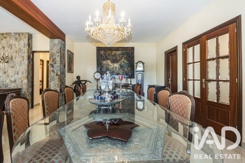 Сasa en venta en Vilanova i la Geltrú, Barcelona, España 513 m2 No. 193458 - foto 16