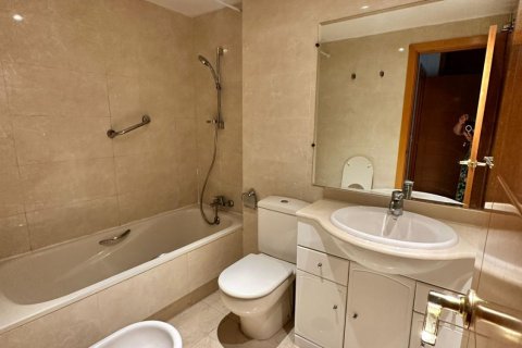 Terreno in affitto a Alicante, Spagna 3 camere da letto, 200 mq. N° 165628 - foto 18