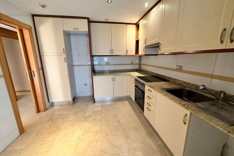 Terreno in affitto a Alicante, Spagna 3 camere da letto, 200 mq. N° 165628 - foto 10